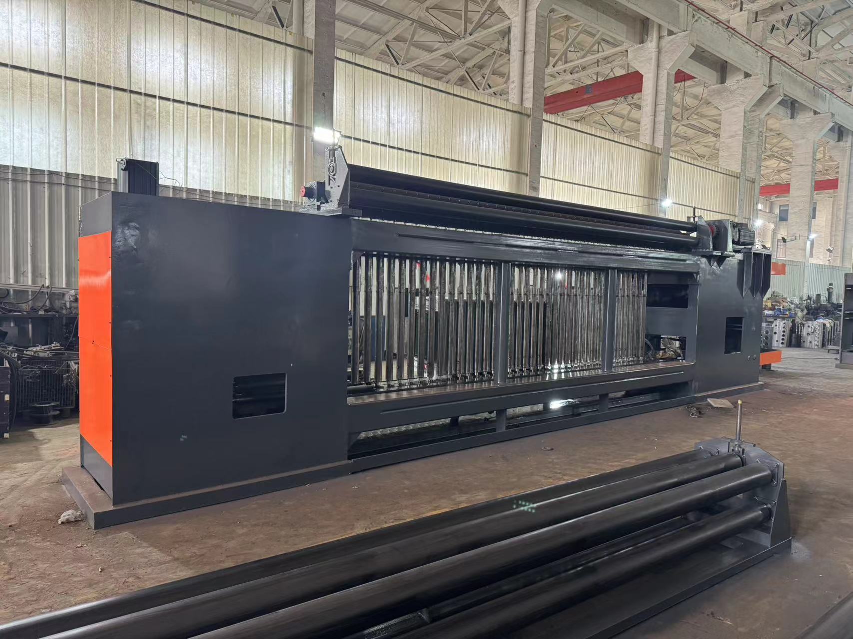 Blog công ty mới nhất về Máy đan rọ đá lưới kép tăng cường hiệu quả trong các dự án sông ngòi và đường cao tốc