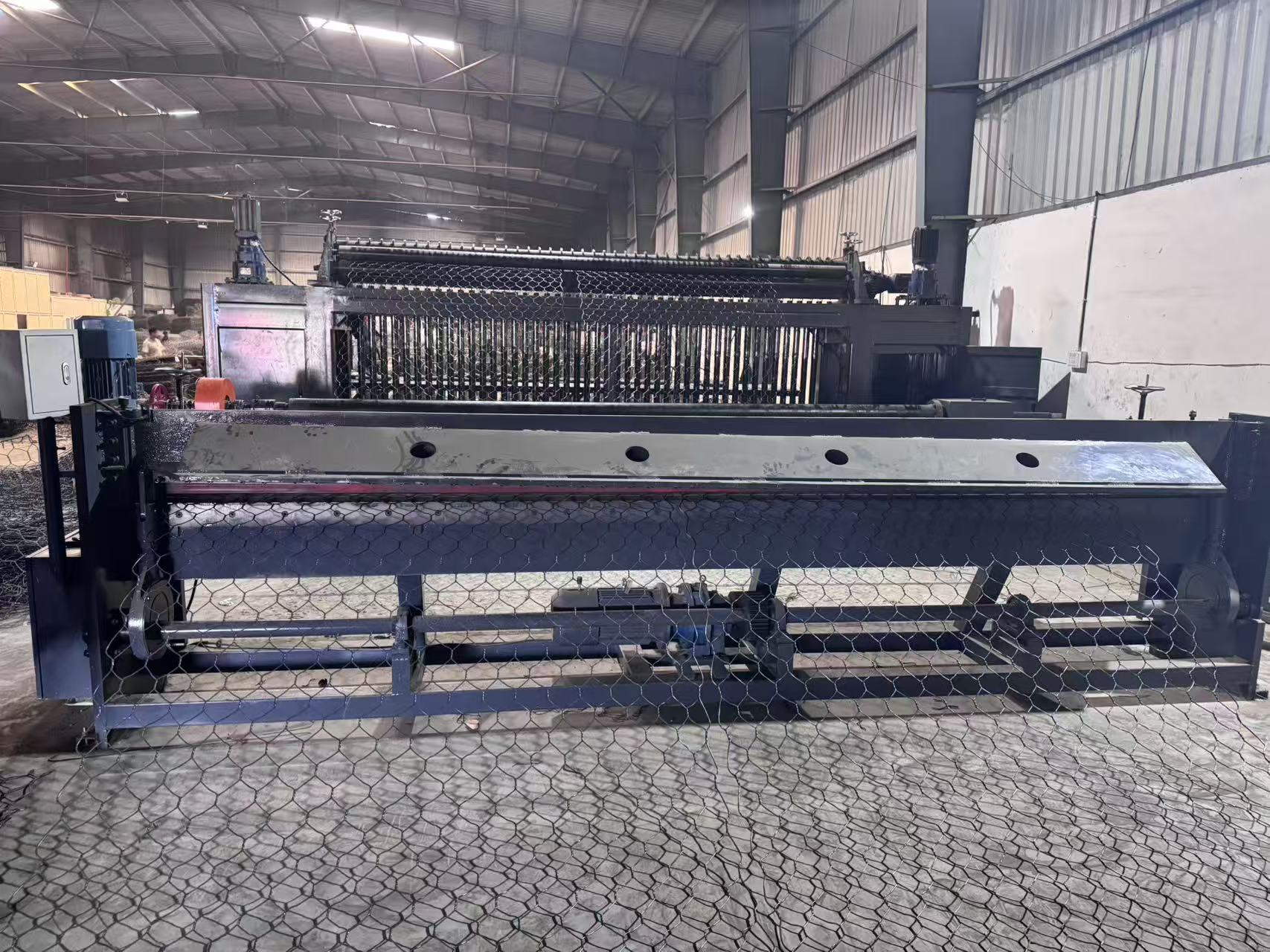Blog công ty mới nhất về Delta Servo Gabion Mesh Machine Successfully Exported and Commissioned in India