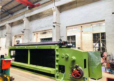 Professional Hexagonal Mesh Machine / Wire Mesh Fencing Machine 4300 Mm Width