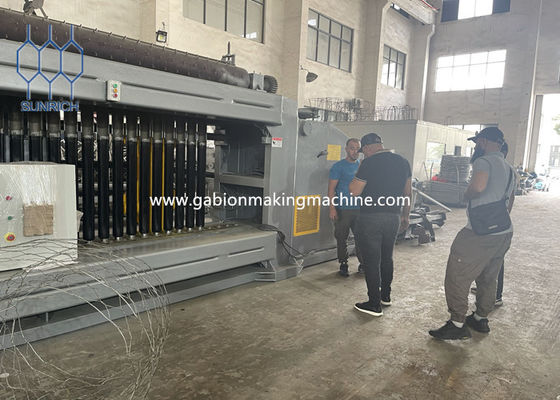 mua  sản xuất trực tuyến
